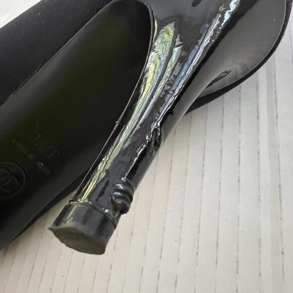 Chanel black knit fabric and patent tip ankle boots size 37.5 C - Picture 7 of 9